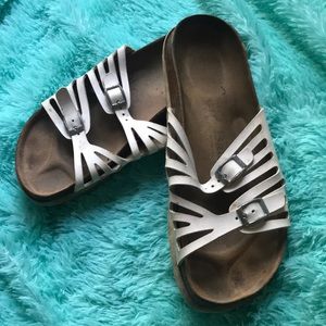 Betula, size 10 sandals